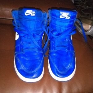 Jordan 1 retro shoes